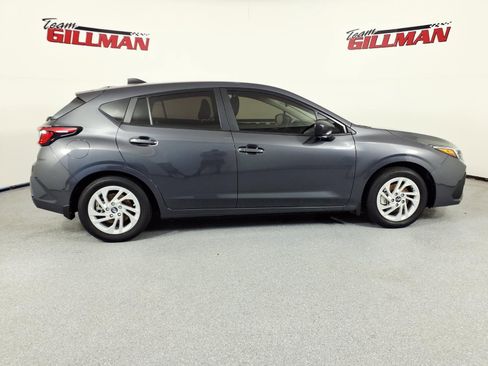 Certified 2025 Subaru Impreza 2.0i image 5