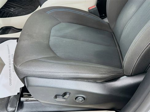 Used 2021 Chrysler Pacifica Touring w/ Cold Weather Group image 19