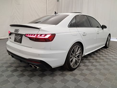 Used 2022 Audi S4 Premium Plus image 4