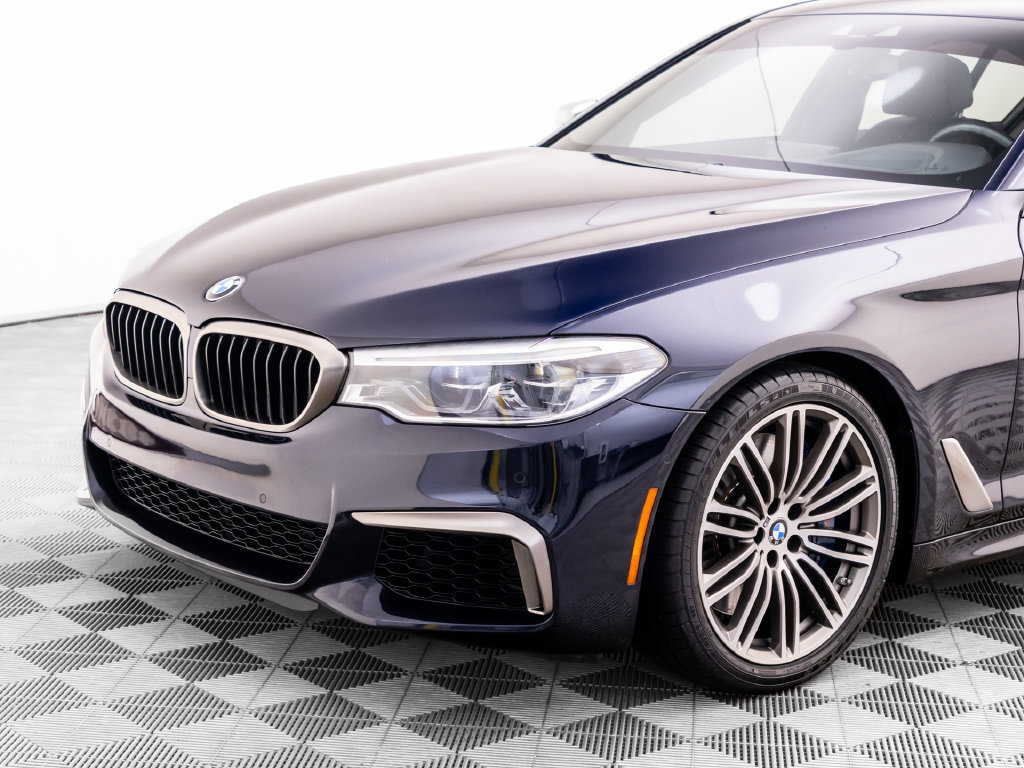 Used 2018 BMW M550i xDrive AWD/4WD image 38