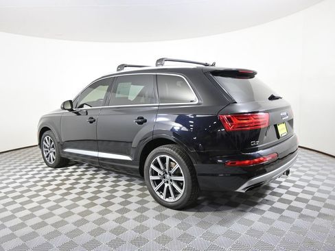 Used 2018 Audi Q7 3.0T Prestige AWD/4WD image 4