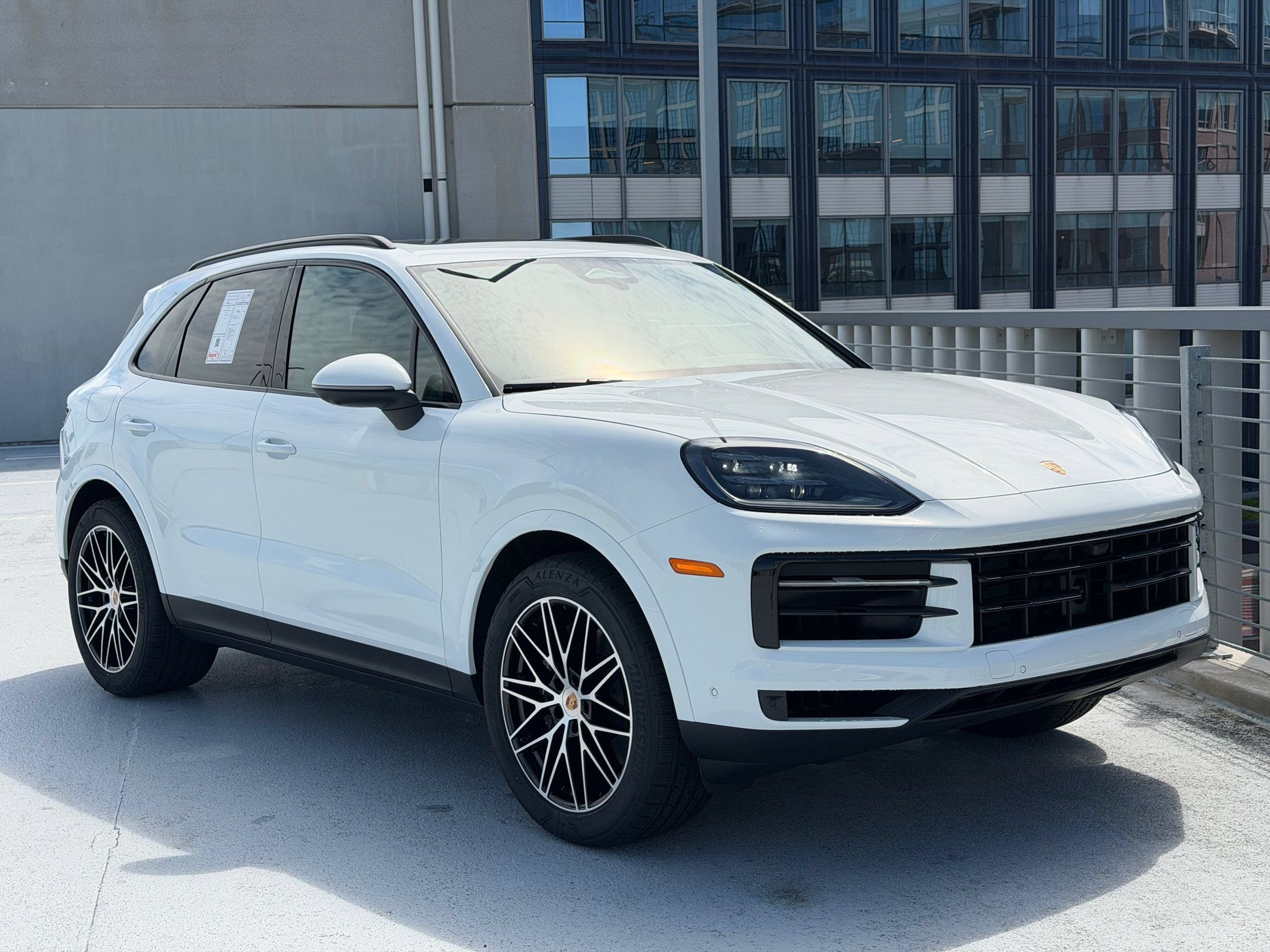 Used 2026 Porsche Cayenne AWD/4WD image 7