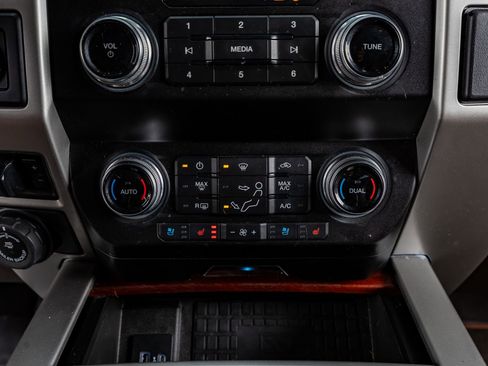 Used 2020 Ford F250 King Ranch w/ King Ranch Ultimate Package image 27