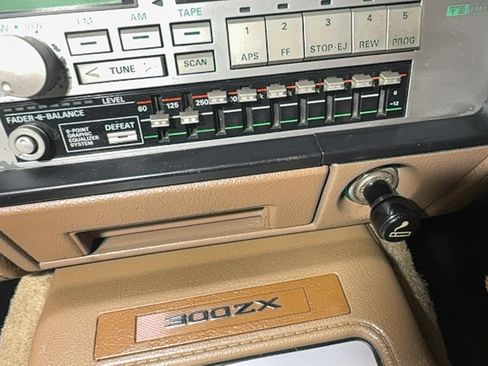 Used 1987 Nissan 300ZX Turbo Hatchback RWD image 28