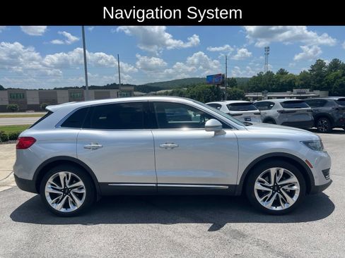 Used 2016 Lincoln MKX Reserve w/ Luxury Package AWD/4WD image 3