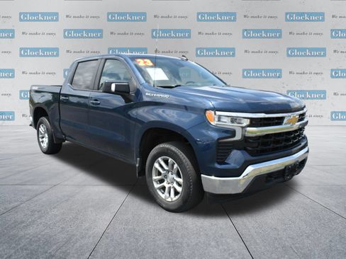 Used 2023 Chevrolet Silverado 1500 LT AWD/4WD image 18