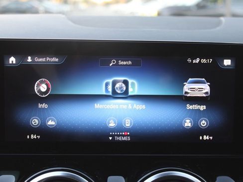 Certified 2023 Mercedes-Benz GLA 250 4MATIC image 63