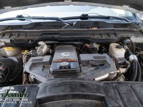Used 2010 Dodge Ram 2500 Truck SLT AWD/4WD image 15