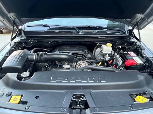Used 2020 RAM 1500 Laramie w/ Sport Appearance Package AWD/4WD image 34