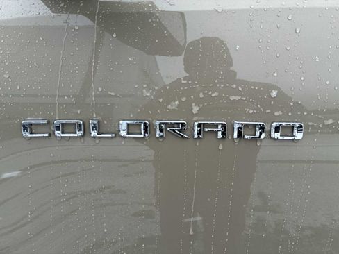 Used 2023 Chevrolet Colorado Z71 w/ Z71 Convenience Package 2 image 32