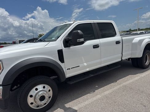 Used 2022 Ford F450 XL w/ Power Equipment Group AWD/4WD image 3