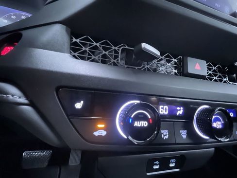 Certified 2024 Honda Accord EX image 23