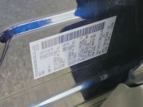 Used 2025 Nissan Rogue SV image 32