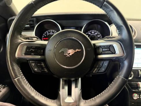 Used 2018 Ford Mustang Coupe w/ Equipment Group 101A RWD image 13