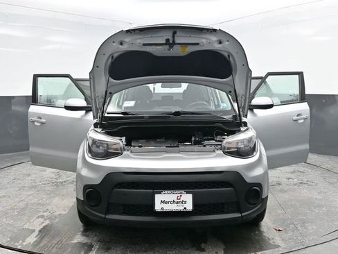 Used 2019 Kia Soul image 37