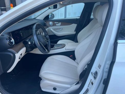 Used 2021 Mercedes-Benz E 350 Sedan image 6