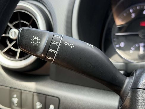 Certified 2023 Hyundai Kona SEL AWD/4WD image 24