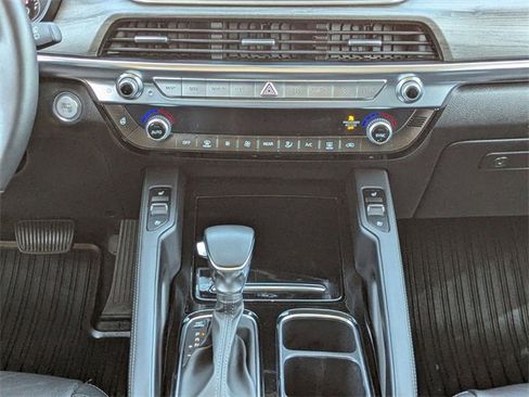 Used 2022 Kia Telluride EX w/ EX Premium Package image 25