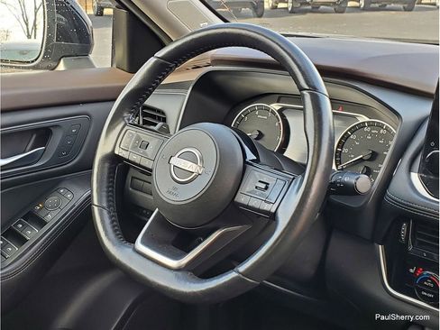 Used 2023 Nissan Rogue SL w/ SL Premium Package image 29