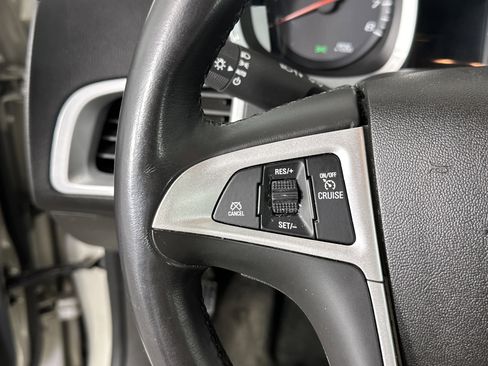 Used 2015 Chevrolet Equinox LT w/ Driver Convenience Package image 26