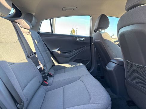 Used 2021 Hyundai Ioniq SE image 18
