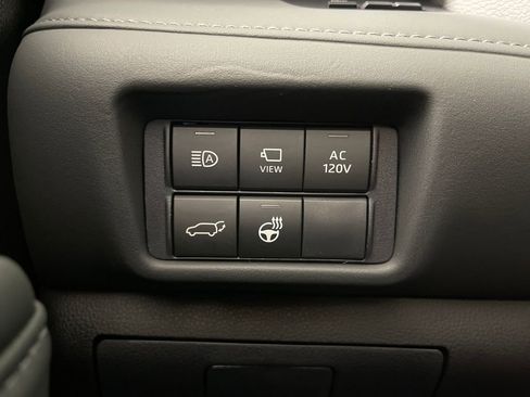 New 2026 Toyota Highlander Platinum AWD/4WD image 28