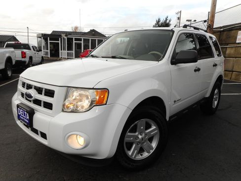 Used 2009 Ford Escape 2WD Hybrid image 3