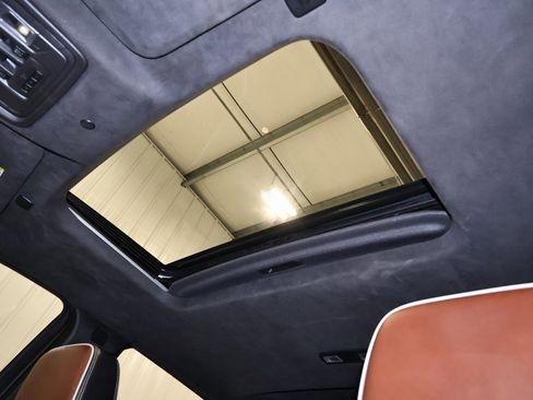 Used 2024 GMC Sierra 3500 Denali Ultimate image 40