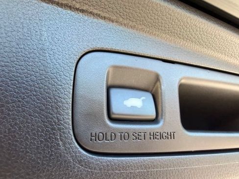 Used 2025 Honda CR-V EX-L image 25