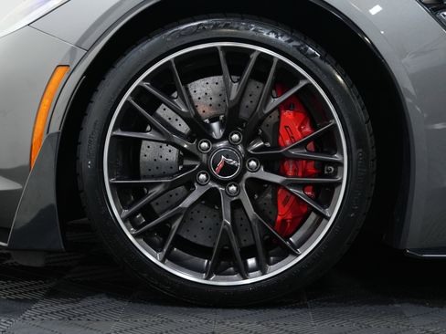 Used 2015 Chevrolet Corvette Z06 w/ 3LZ Preferred Equipment Group image 48