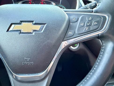 Used 2020 Chevrolet Equinox LT image 28