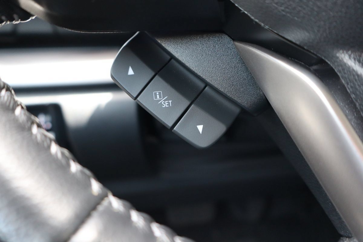 Used 2021 Subaru Forester Premium AWD/4WD image 22