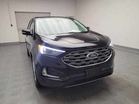 Used 2024 Ford Edge Titanium image 14