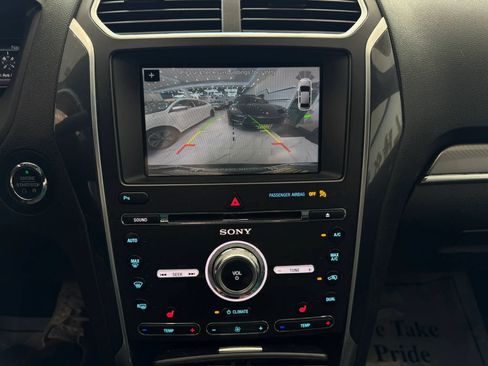 Used 2018 Ford Explorer Sport AWD/4WD image 19