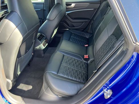 Used 2022 Audi RS 7 Sportback w/ Black Optic Package image 21