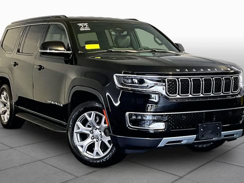 Used 2022 Jeep Wagoneer Series II AWD/4WD image 3