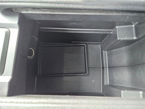 Used 2025 Toyota Grand Highlander FWD image 27