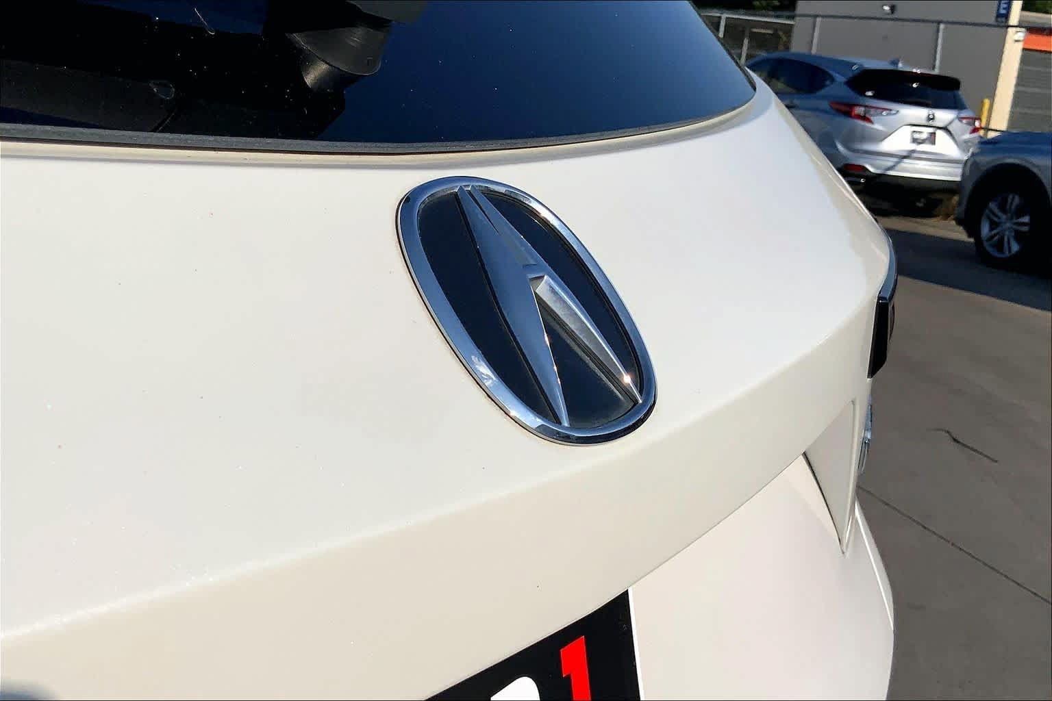 Used 2023 Acura MDX w/ Technology Package FWD image 30