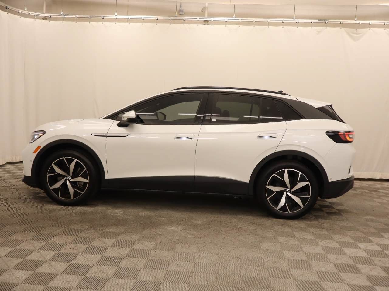 Certified 2023 Volkswagen ID.4 S RWD image 3