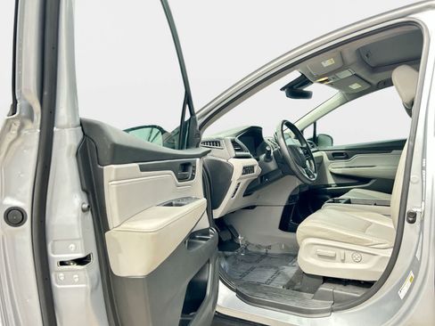 Used 2019 Honda Odyssey EX-L image 10
