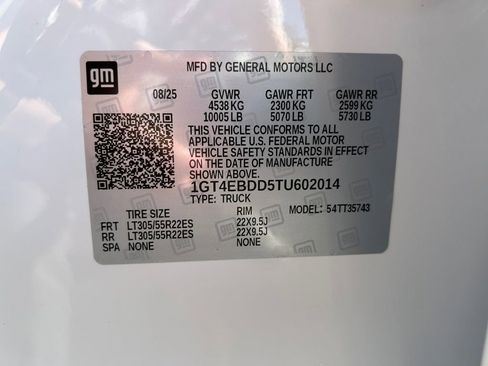 New 2026 GMC Hummer EV 4x4 Crew Cab w/ LPO, Dark Essentials Package image 34