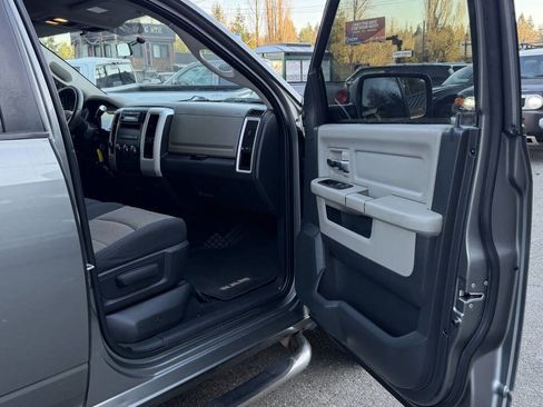 Used 2011 RAM 1500 Classic SLT w/ Protection Group image 13