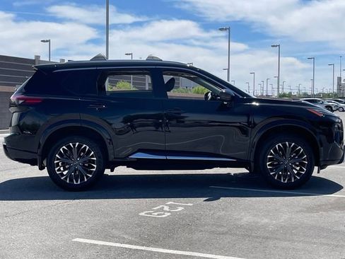 New 2026 Nissan Rogue Platinum AWD/4WD image 7
