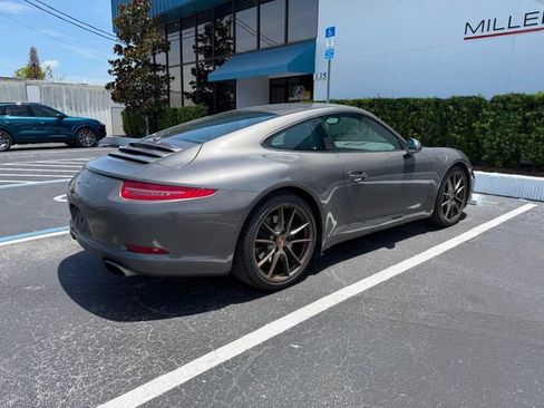 Used 2013 Porsche 911 Carrera RWD image 4