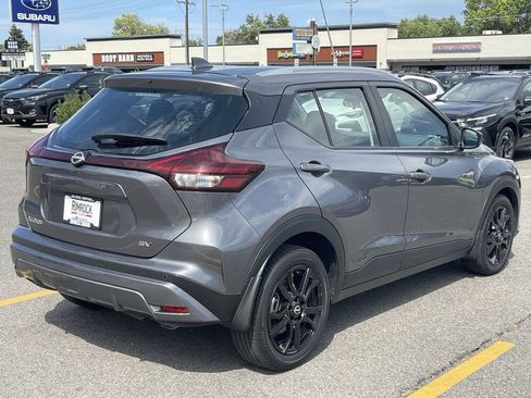 Used 2024 Nissan Kicks SV FWD image 9