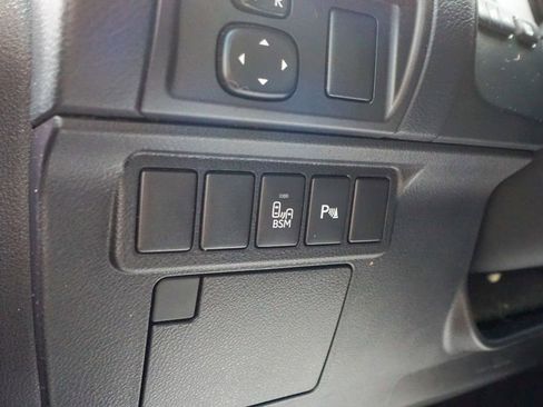 Used 2014 Lexus ES 300h image 20