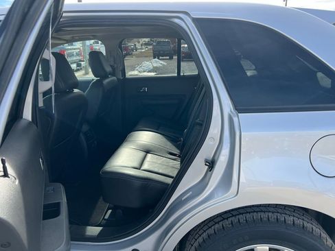 Used 2010 Ford Edge SEL image 17