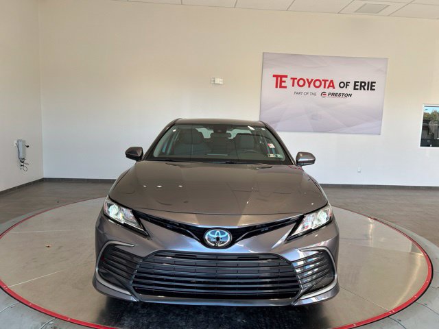 Used 2023 Toyota Camry LE FWD image 2