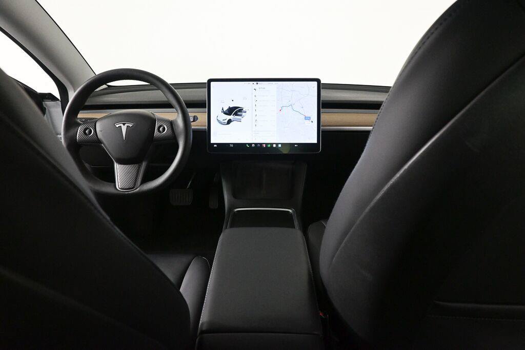 Used 2021 Tesla Model 3 Long Range AWD/4WD image 13