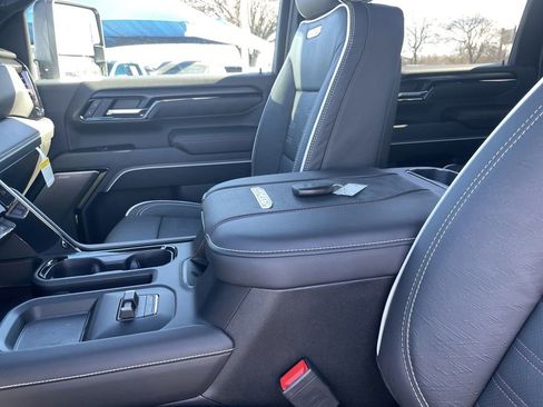 New 2026 GMC Sierra 2500 AT4X image 37